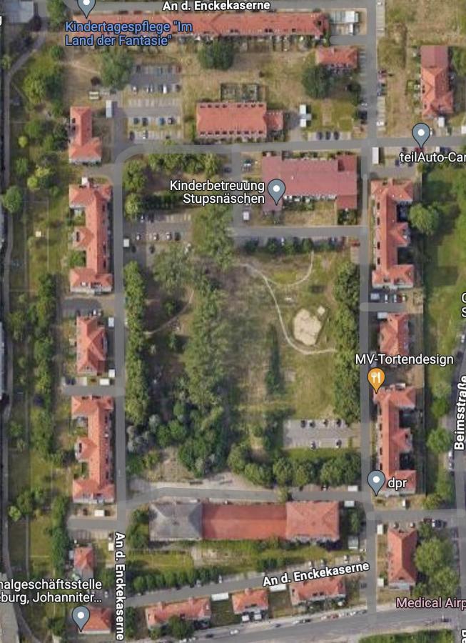 Ruhig - Privatparkplatz - Barrierearm Quiet - Private Car Park - Low Barrier マクデブルク エクステリア 写真